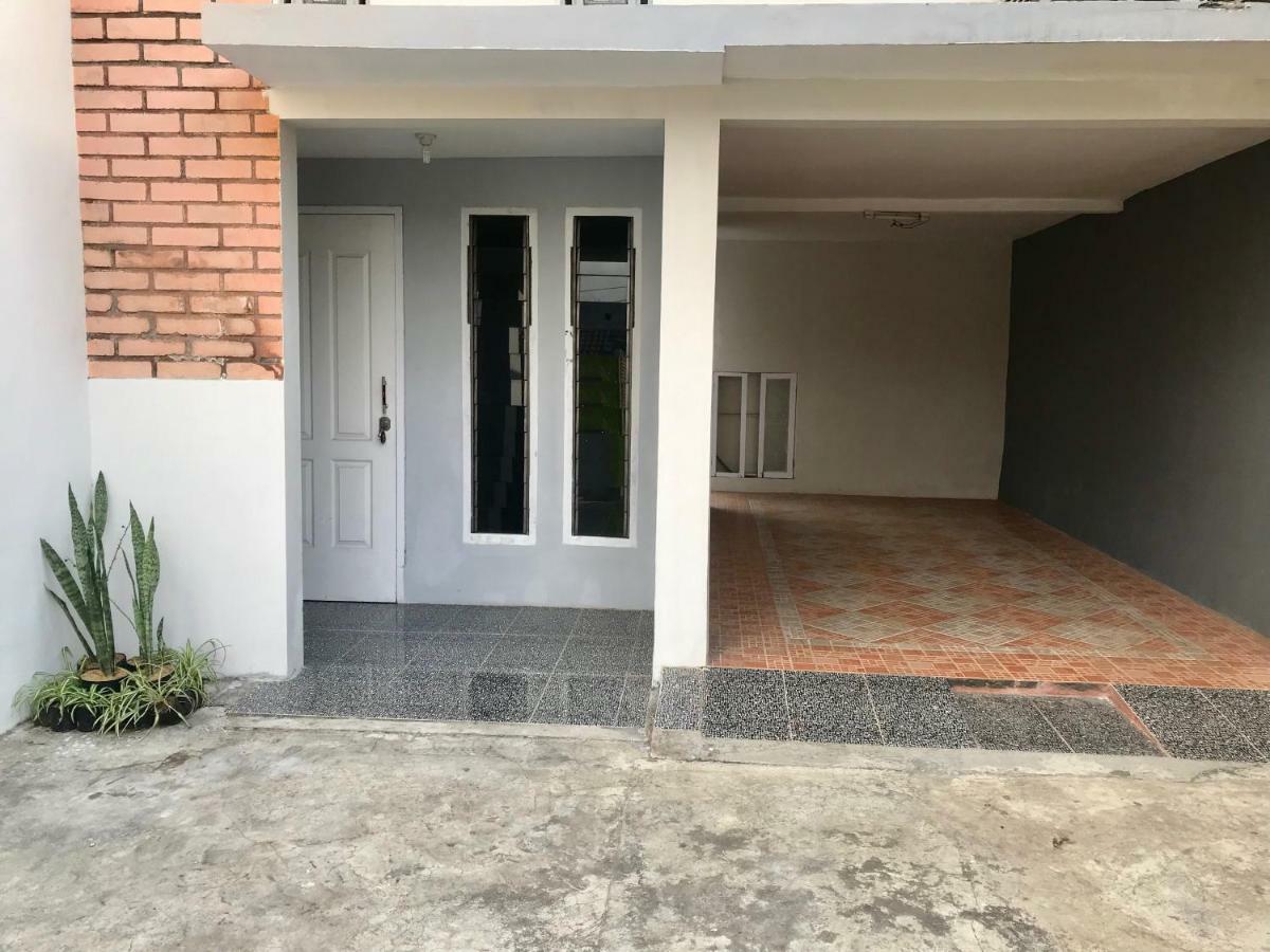 Villa Batu Keluarga Nn Eksteriør bilde